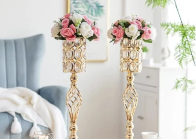 Gold centerpiece stands